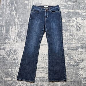 Levis Jeans Womens Size 6 Blue Classic Boot Medium Wash Denim Stretch Western